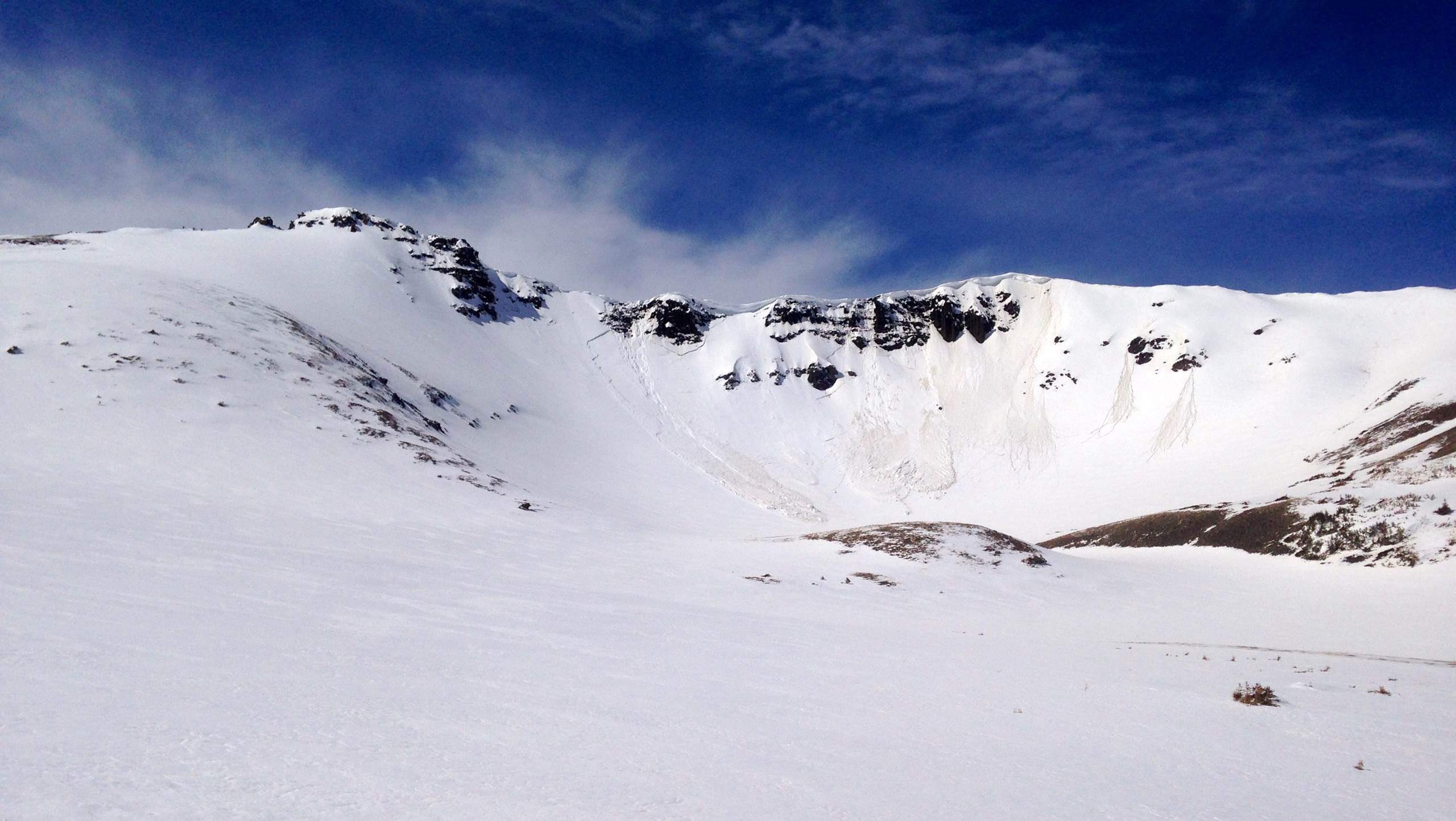 A few avalanches south of Cooke City A few avalanches south of Cooke City